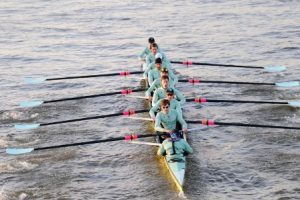 Mehr über den Artikel erfahren The „Boat Race“ – Klasse von Oxford setzte sich durch