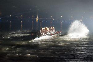 Mehr über den Artikel erfahren Premiere für THE AUSTRIAN BOAT RACE im Rahmen der Linzer Klangwolke 2016