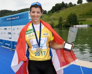 Mehr über den Artikel erfahren Lobnig gewinnt Gesamt-Weltcup