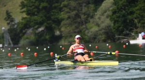 Mehr über den Artikel erfahren Souveräner Weltcup-Auftakt von Lobnig