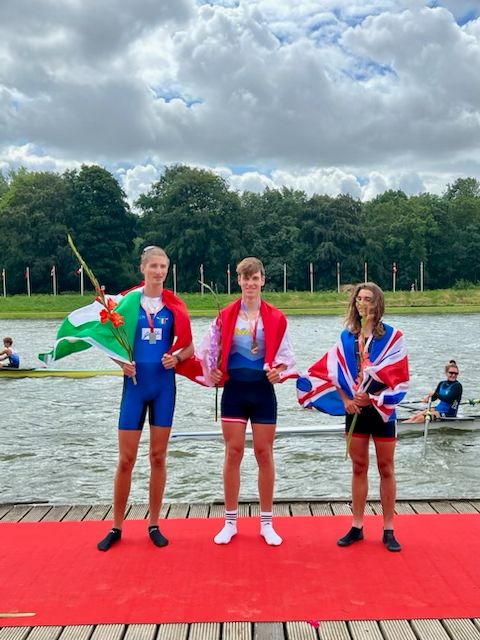 Mehr über den Artikel erfahren Drei Medaillen zum Abschluss des Coupe de la Jeunesse