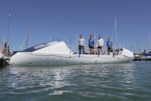 Mehr über den Artikel erfahren Christiane Kienl: Die erste Österreicherin im Rennen über den Atlantik