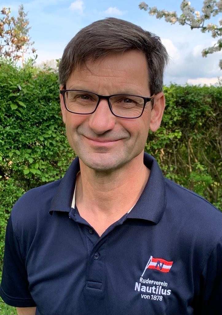 Mehr über den Artikel erfahren Nachruf Mag. Peter Riedel