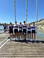 Ein Bild, das draußen, Person, Himmel, See enthält.

KI-generierte Inhalte können fehlerhaft sein.