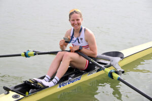 Mehr über den Artikel erfahren Weltcup Varese: Tiefenthaler gewinnt Silber